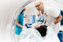 Praxisfotos Bielefeld – hochwertige Praxisfotos für Imagekampagne Arztpraxis Björn Hokamp Werbefotograf Bielefeld